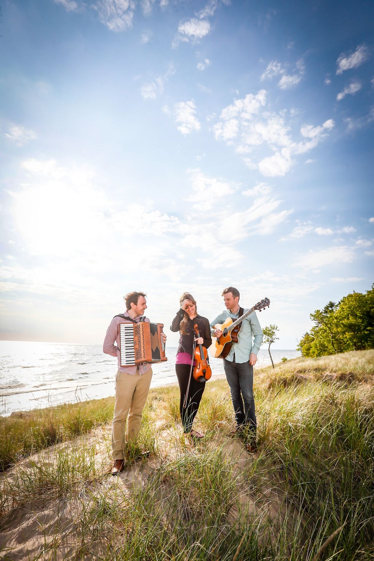 Music of the Spheres: Irish and American Trad with One for the Foxes